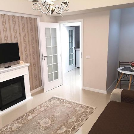 Yns Rooms Iasi Exterior photo