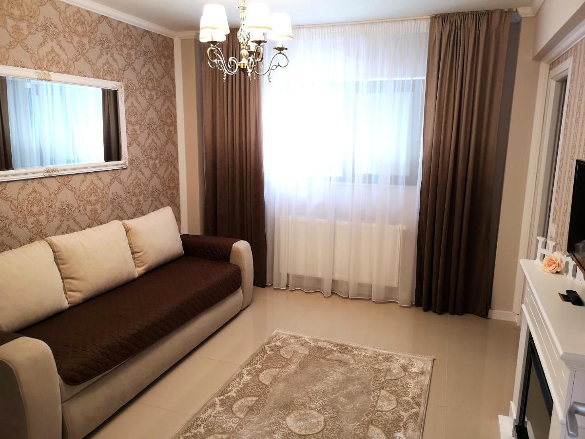 Yns Rooms Iasi Exterior photo